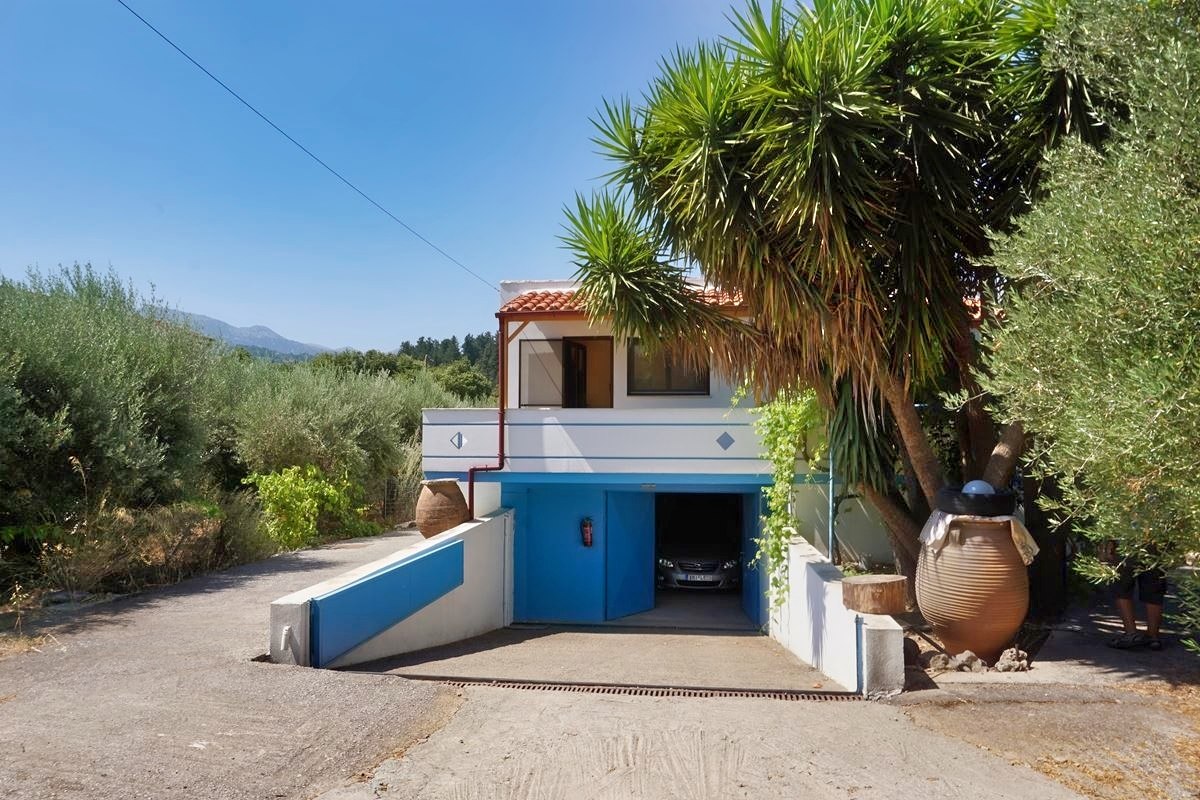 VillaHouse Archives Blue Skyline