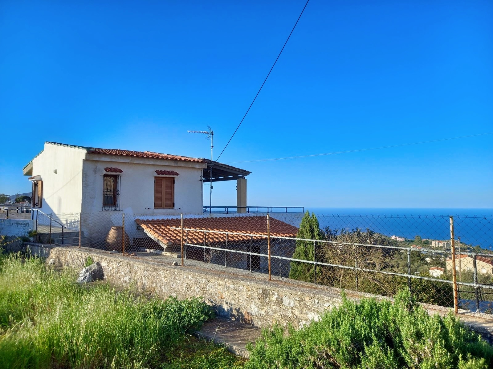Buy house with a great panoramic sea view in Kefalas, Crete